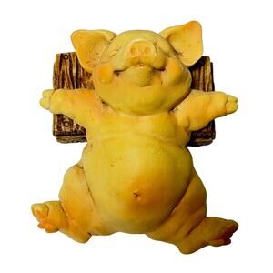 Vintage Pigsville Sunbathing Pig Figurine 1992 Resin Farmhouse Decor